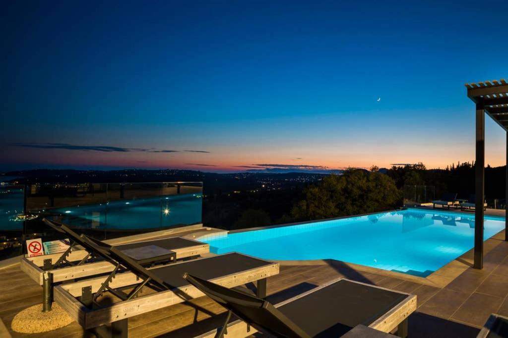 New Villa Blue With Private Pool At Trapezaki Livathos  Exteriör bild